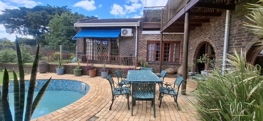 10 Bedroom Property for Sale in Fort Hill Eastern Cape